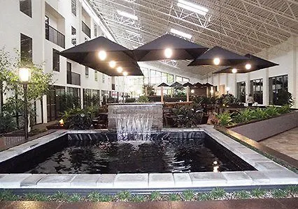 Hotel The Atrium On Third Quincy